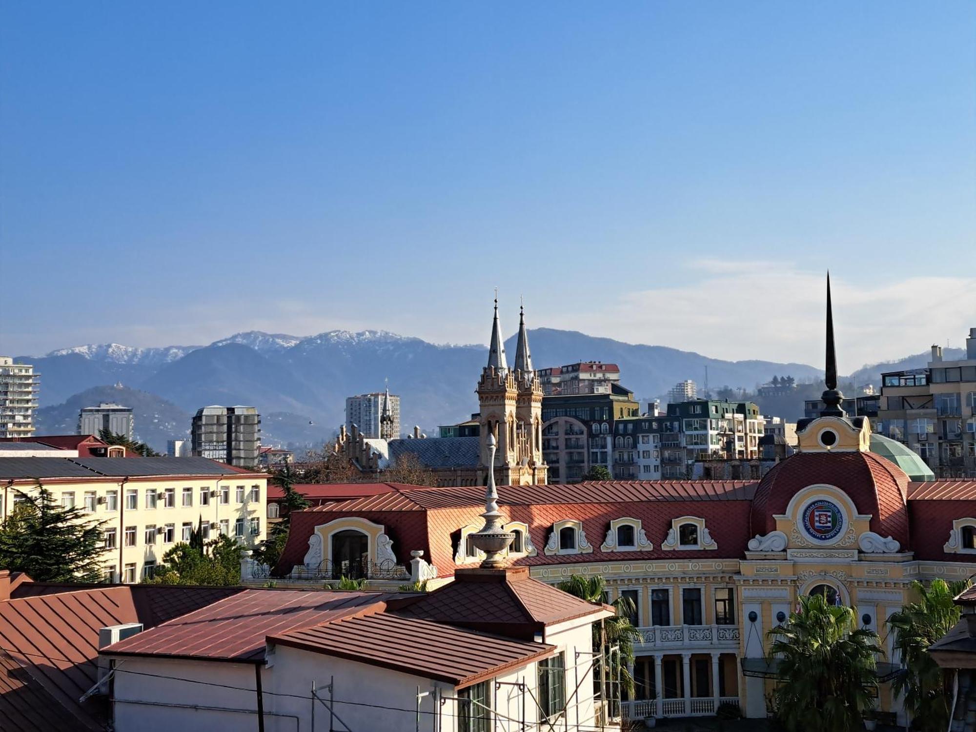 Karvi Hostel & Suites Batumi Exterior foto